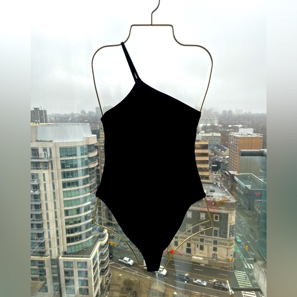 🆕 ALO YOGA 🧿 Airlift Plie Bodysuit Black - Size XXS - BNWOT - Picture 3 of 14